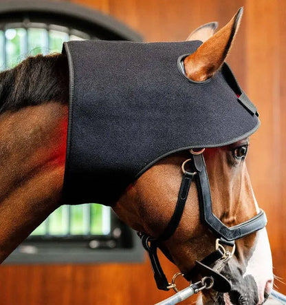 Luminothérapie Protège Nuque pour cheval - Ma Lumière Rouge®